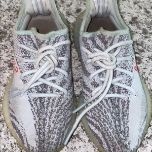 Blue Tint Yeezys 350 size 4